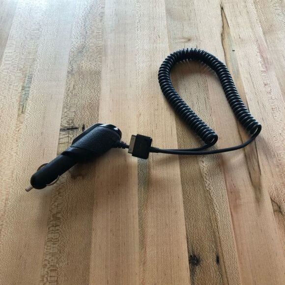 Rocketfish Apple MFi Certified Premium Vehicle Charger - Picture 3 of 5